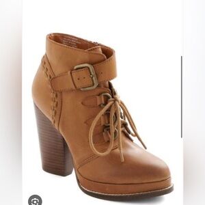 Seychelles Heeled Leather Bootie